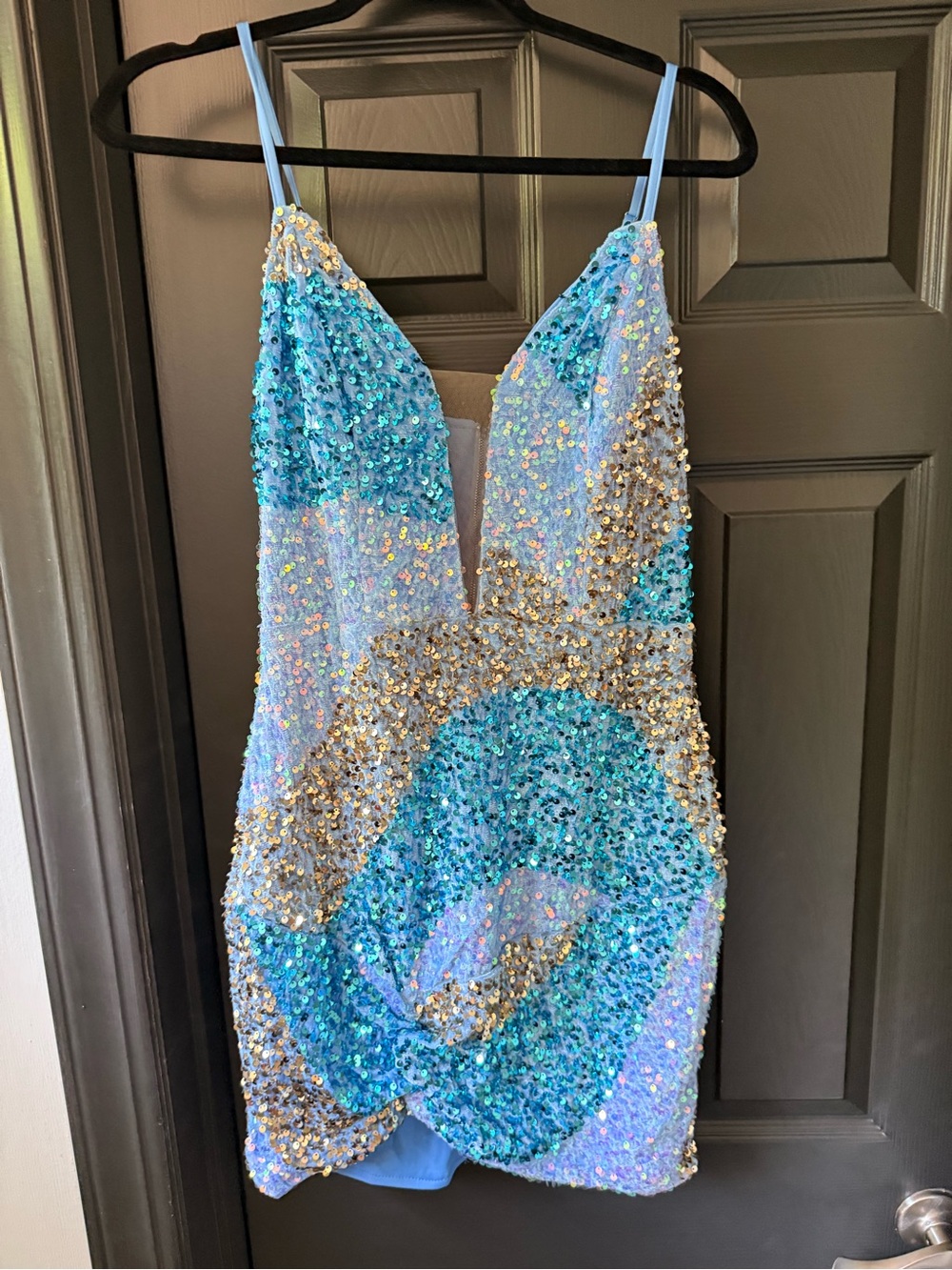 Portia and Scarlett Sparkling Blue Sequin Plunge Mini Dress 4 - Picture 4 of 5